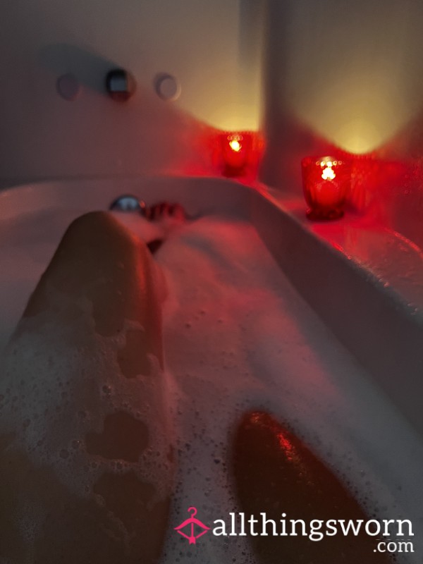 Bath Time + Mood Lighting ❤️‍🔥❤️‍🔥