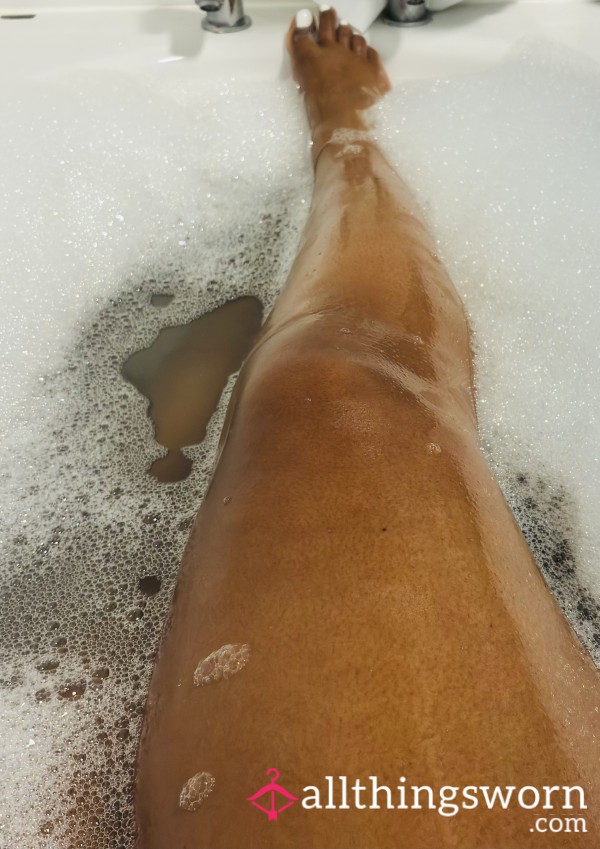 Bath Time With Bailey 💋