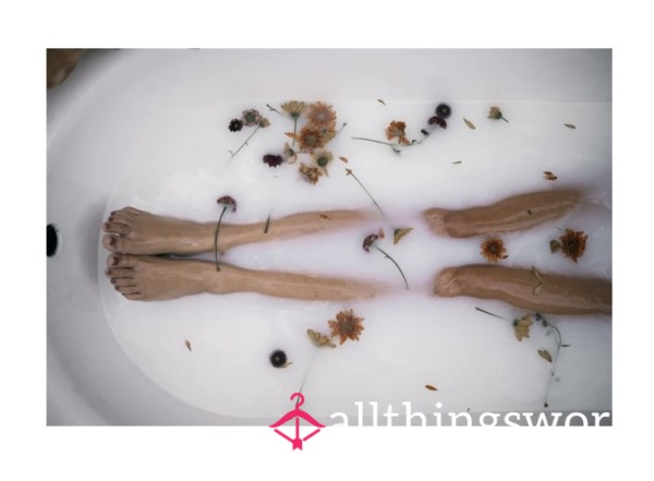 Bath Titties And Long Legs