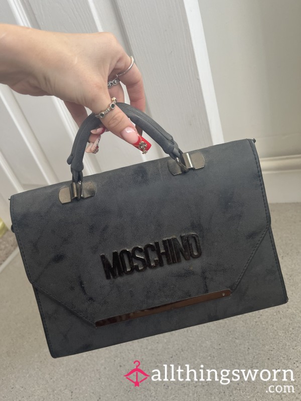 Battered Handbag 👜 Well Loved Grey Leather