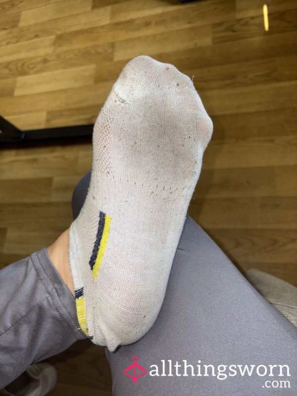Battle-Tested Work Socks – Crusty, Sweaty, And Worn To Perfection