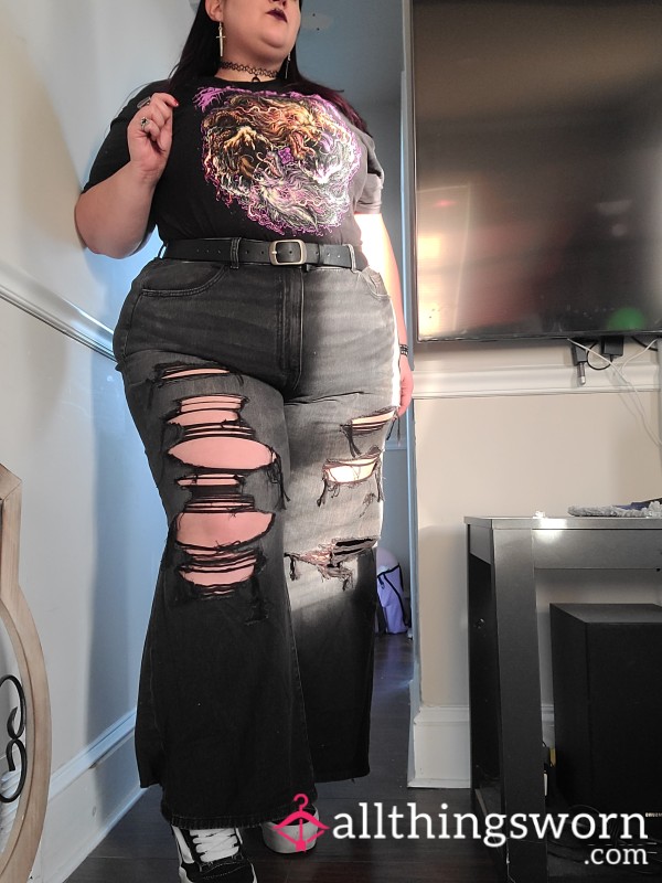 BBW Chunky Punk Undresses After Concert