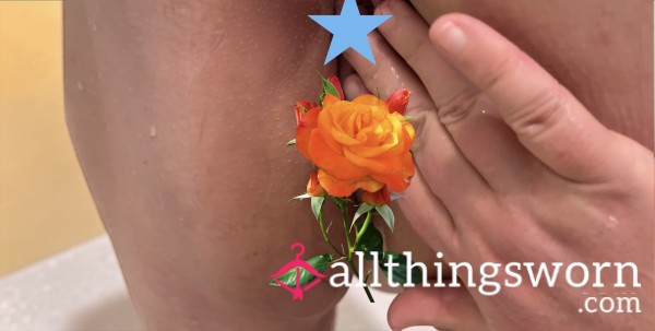 BBW MILF Pu**y Masturbation In The Shower 🔥🔥