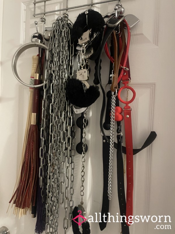 BDSM Fun A Submissive Queen Awaits