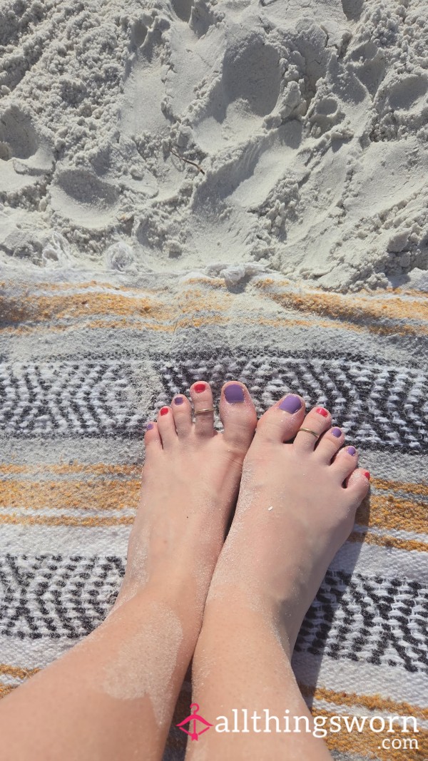 Beach Toes !