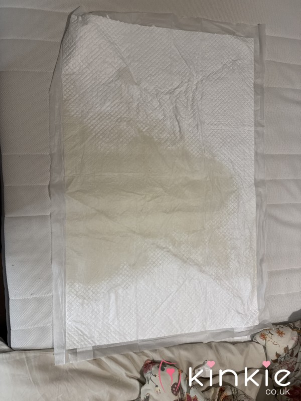 Bed Mats Used When Having Lovely C*m Juices