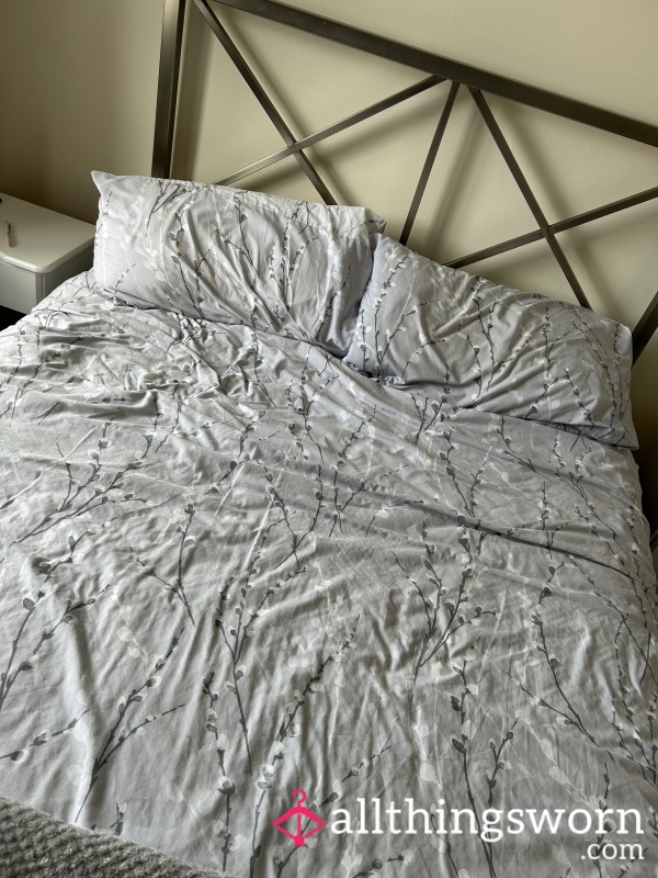 Bed Sheet And Pillow Cases.