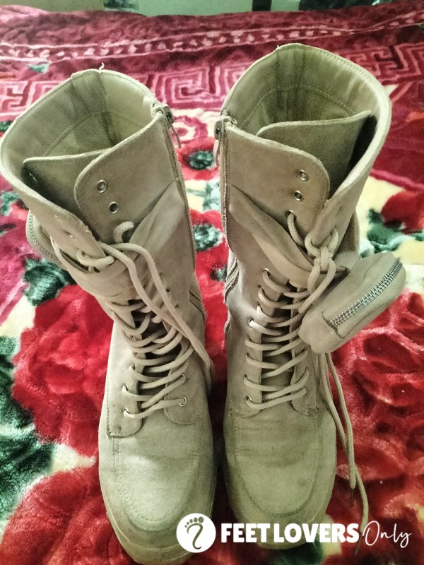 Beige Boots