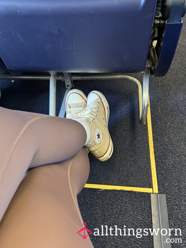 Beige Converse