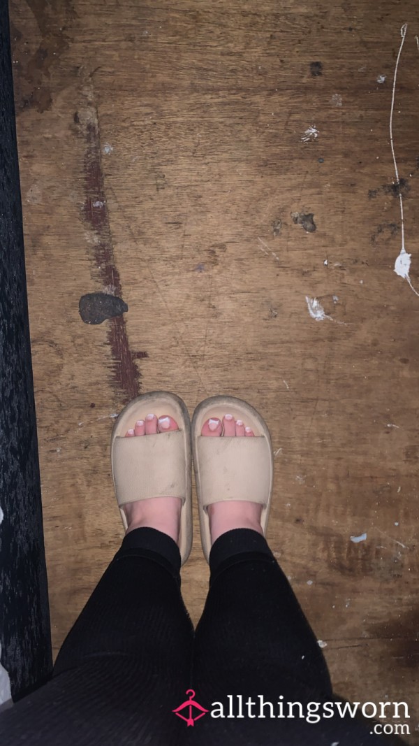 Beige Everyday Worn Sliders