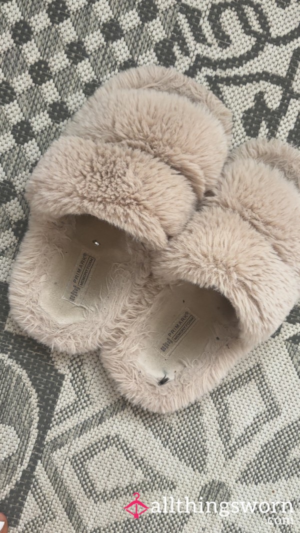 Beige Primark Slippers