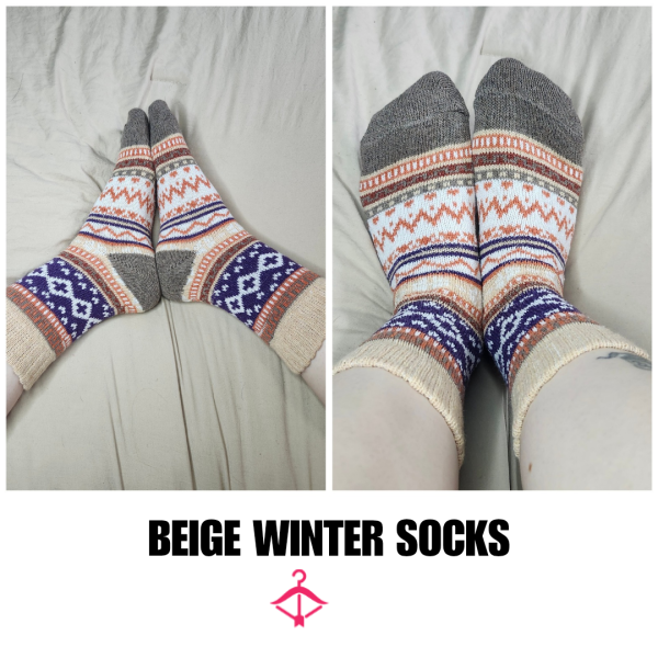 BEIGE WINTER PATTERN SOCKS