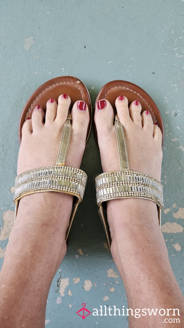 Bejeweled Thong Type Sandals