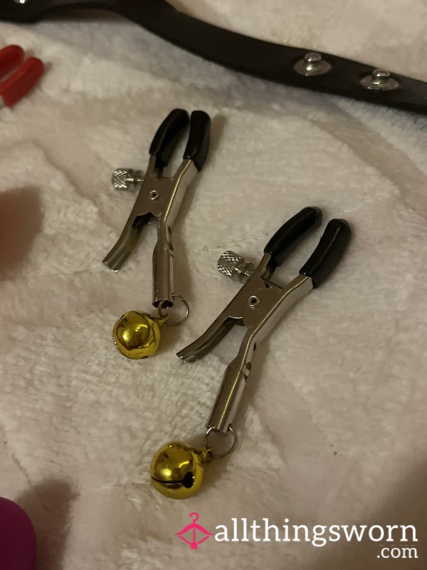 Bell Nipple Clamps 🖤✨