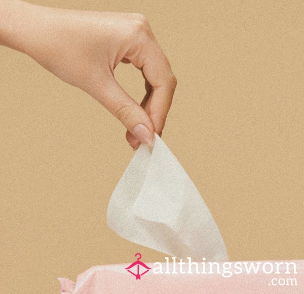 BELLA’S USED MAKE-UP WIPES 🧻