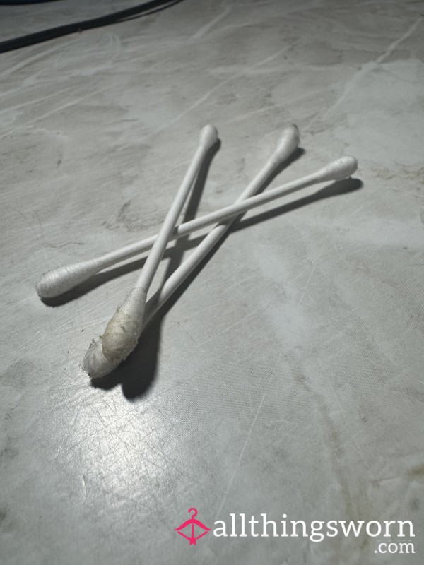 Bellybu*ton Cleaned Cotton Buds