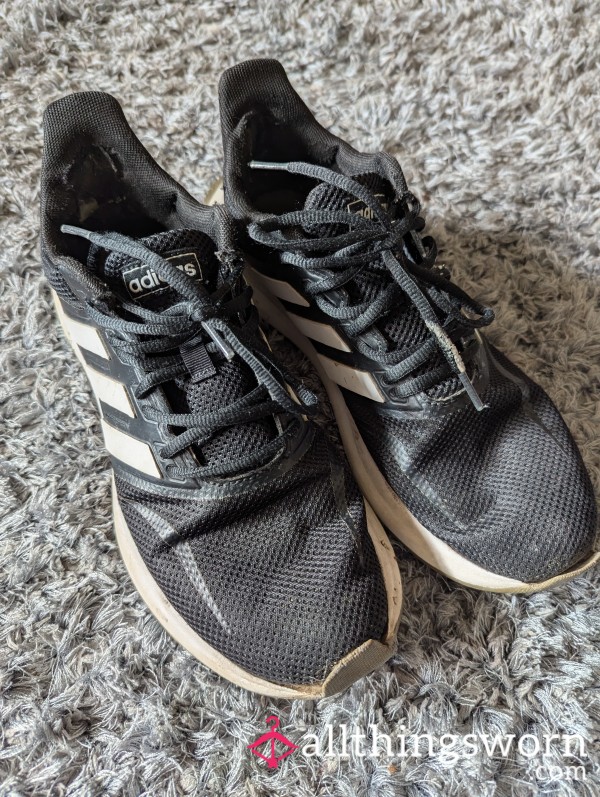 Beloved Adidas Trainers 💋