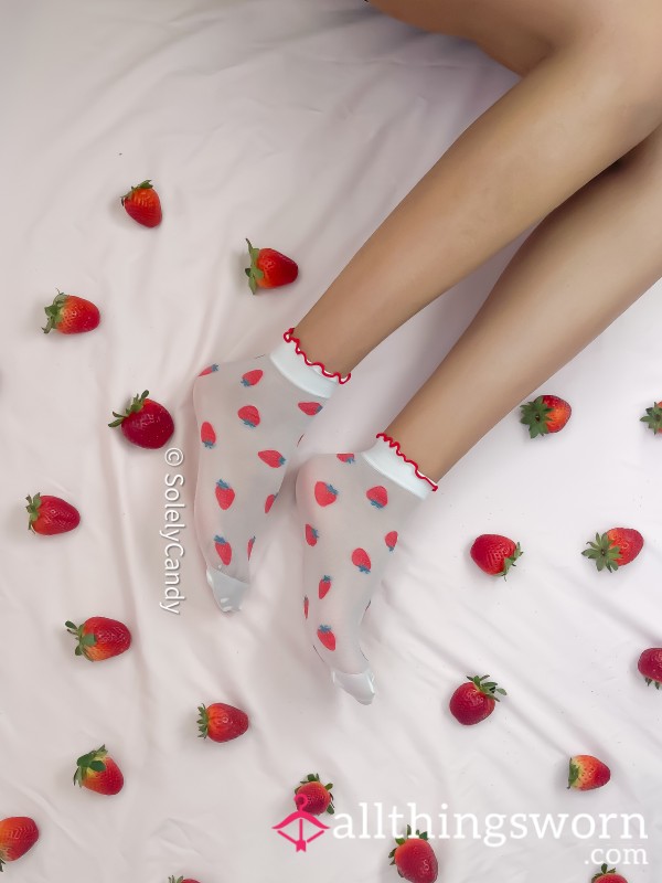 Berrylicious Feet - Strawberry Socks