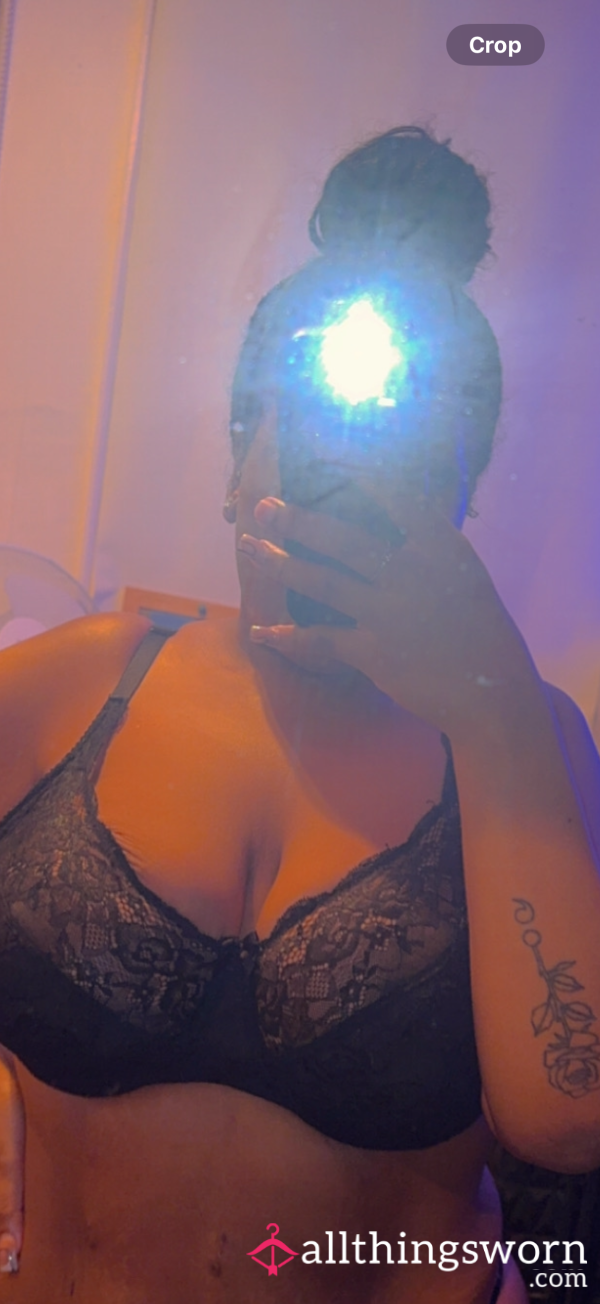 Big Black Tits In Black Lace Bra