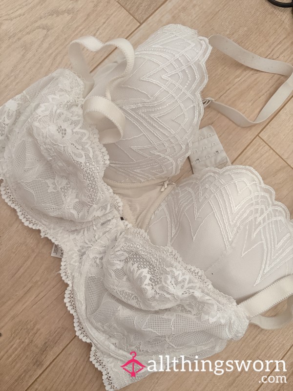 Big Boob Bras 34E To Be Exact 🍉🍉