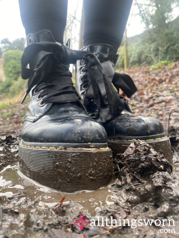 Big Goth Docs Stomping In Mud ASMR