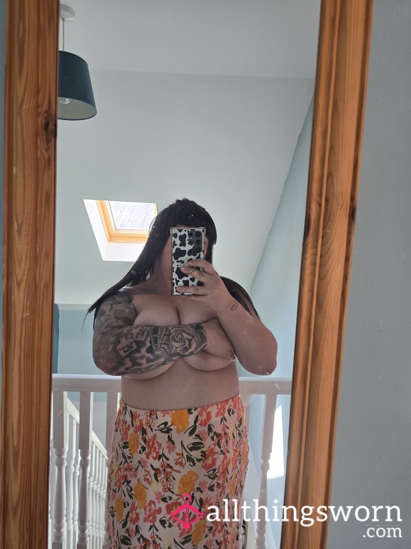 Big Juicy Bare Tits