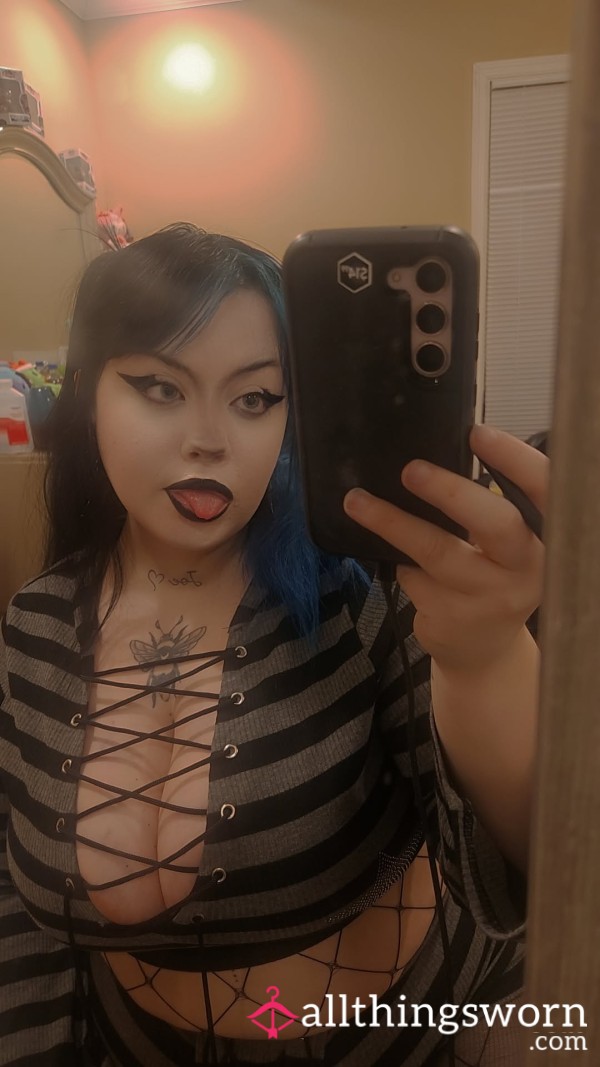 Big Titty Goth Mommi Gf