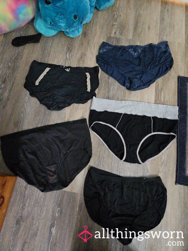 BigBattyMILF's Dark Panties