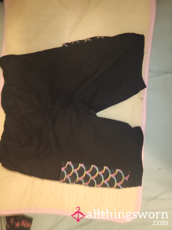 Bike Shorts With Mermaid Pockets