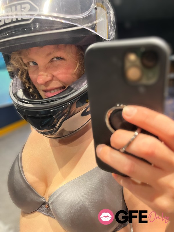 Biker Girrrrl