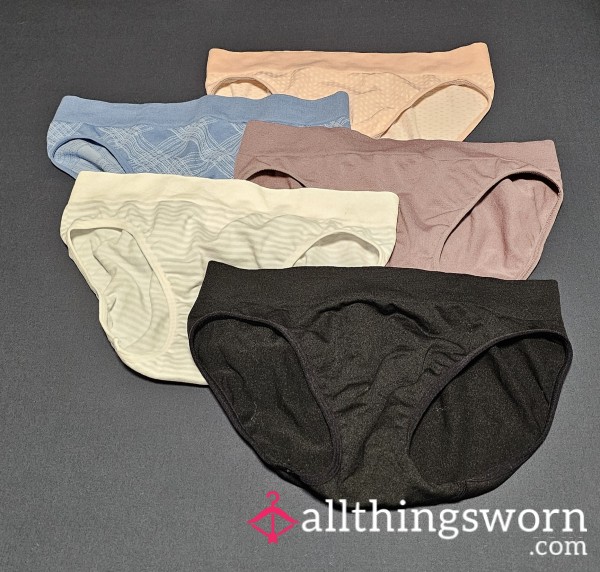 Bikini Panty Options ~ Pu**y RATING & PLAY INCLUDED 😈 Send Me Your Content & Find Out Just How 💦 You Make Me ~ Text/Voice Recording/Pic/Vid (whatever You're Comfortable With)