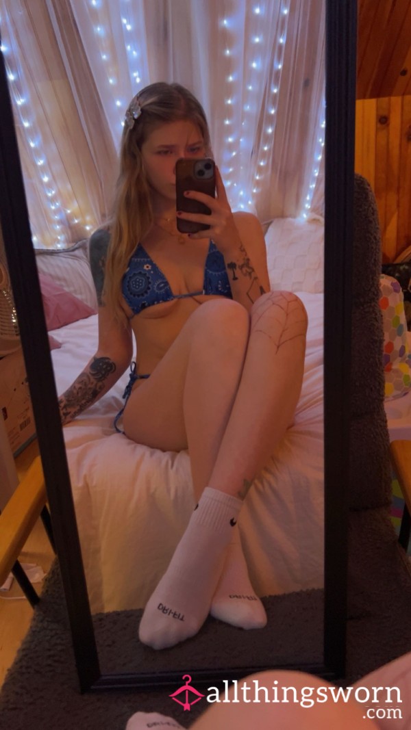 Bikini & Socks ✨💞
