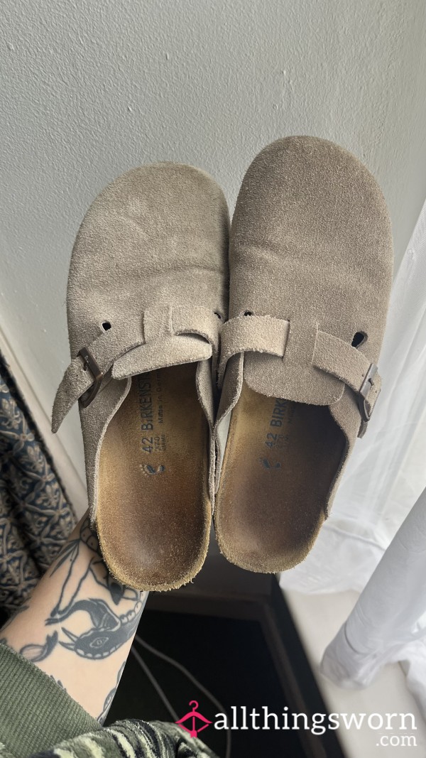 Birkenstock Boston Clogs - UK 8 - 4/5 Years Old - STINKY!!!