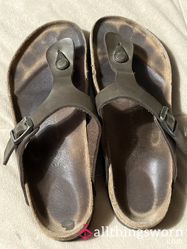 Birkenstock Sandals Shoes Well Worn Comes With Seven Day Wear