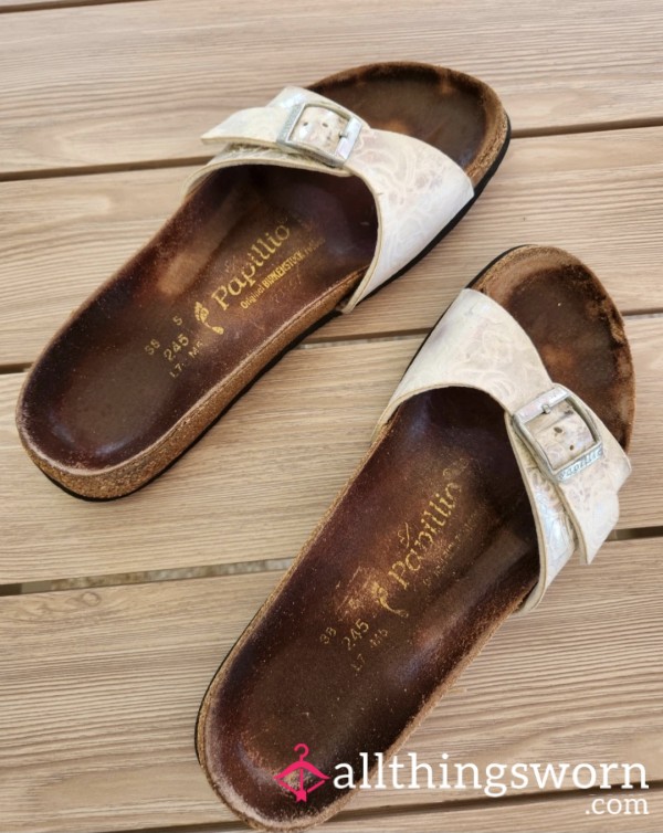 Birkenstocks White Slippers WELLWORN🤍🥵Well-worn|Dirty😈