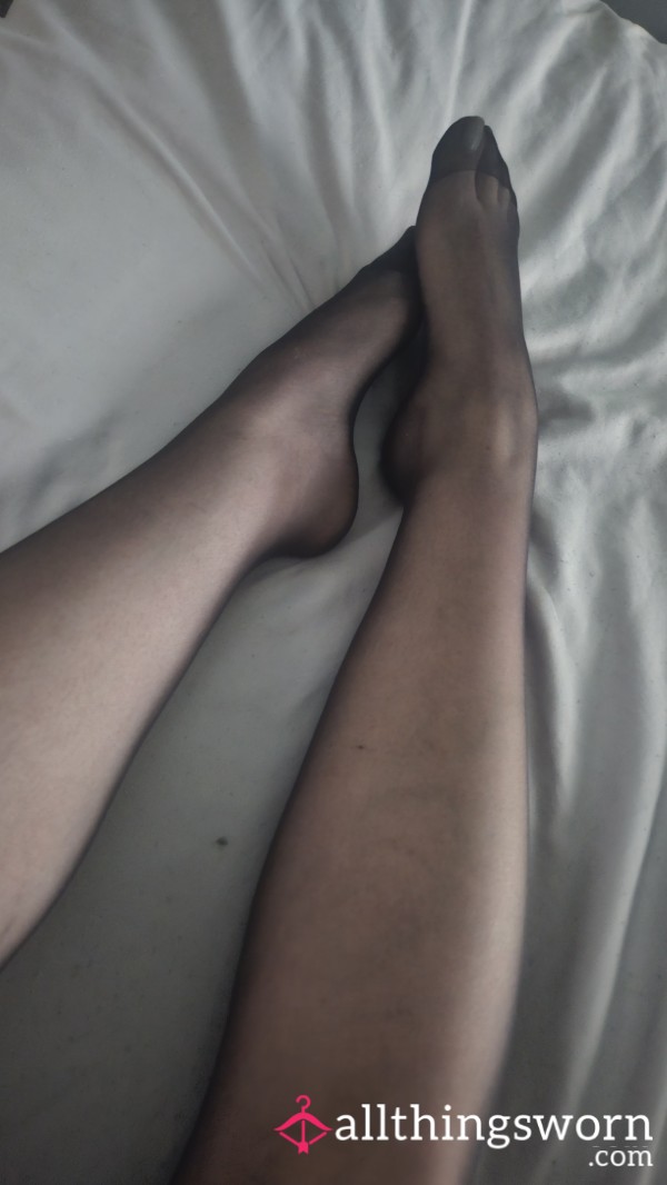 Black 15 Denier Tights. 12+ Hour Wear Per Day