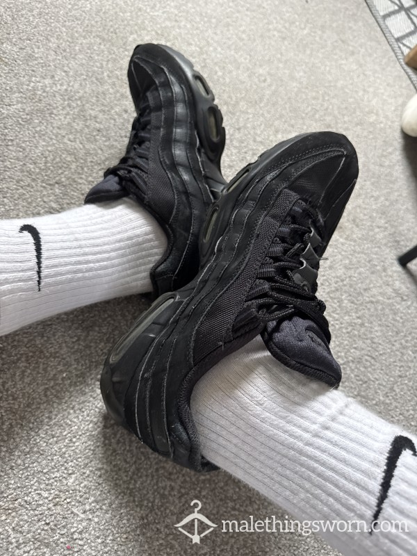 Black 95s