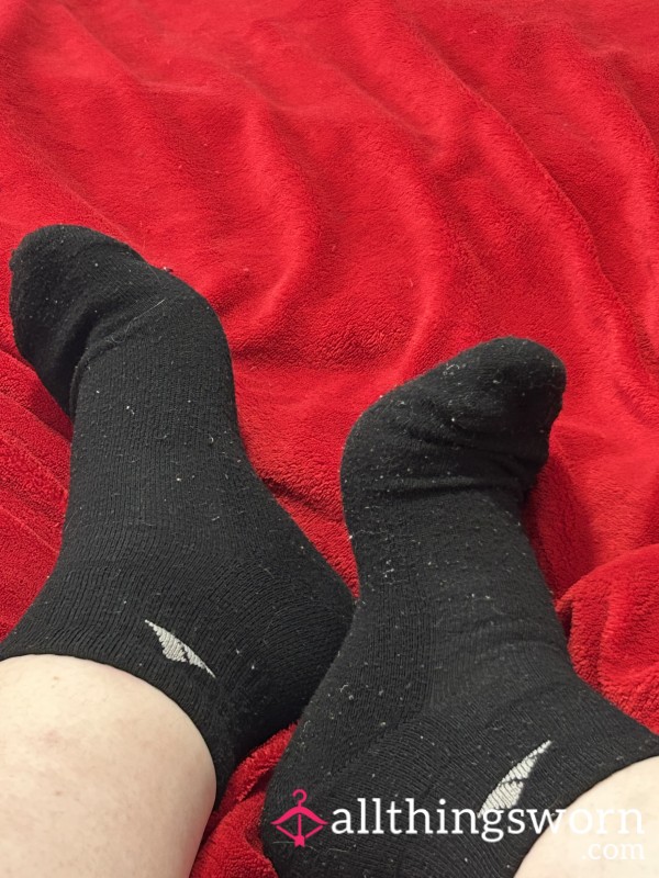 ~BLACK ADIDAS ANKLE ATHLETIC SOCKS~