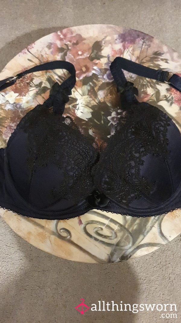 Black And Blue Lacy Bra