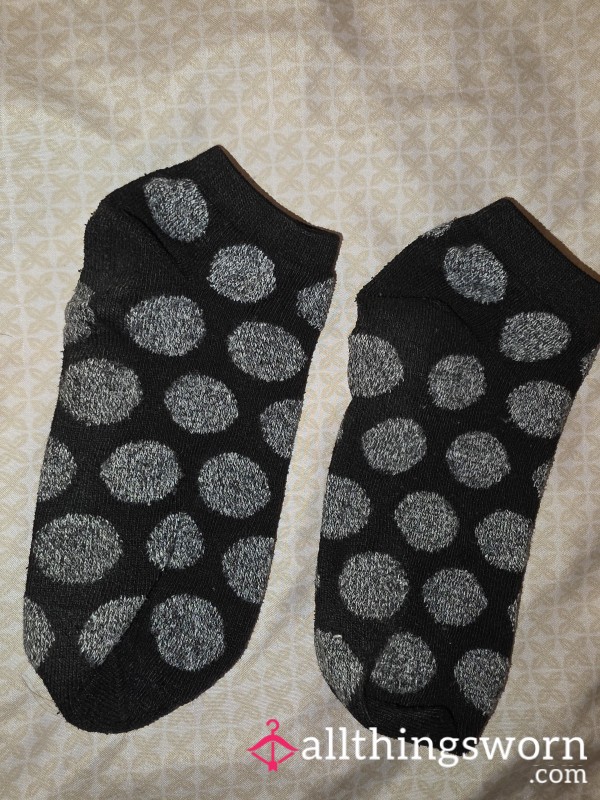 Black And Gray Dotted Socks