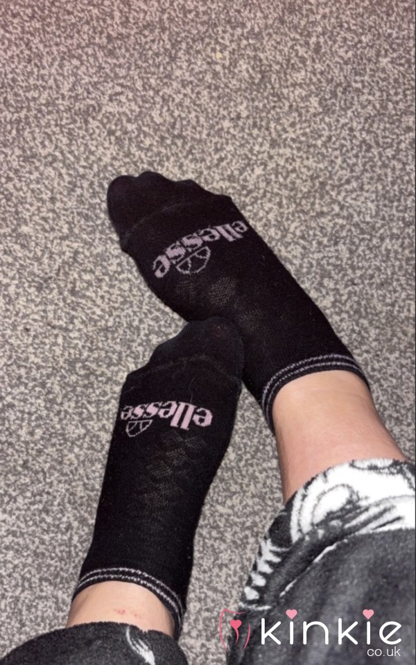 Black And Pink Ankle Socks🩷