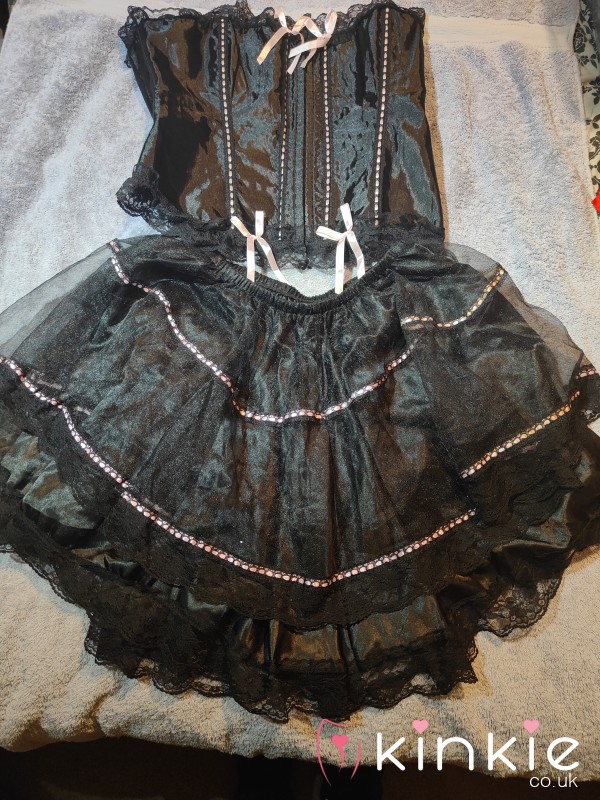 Black And Pink Lace Burlesque