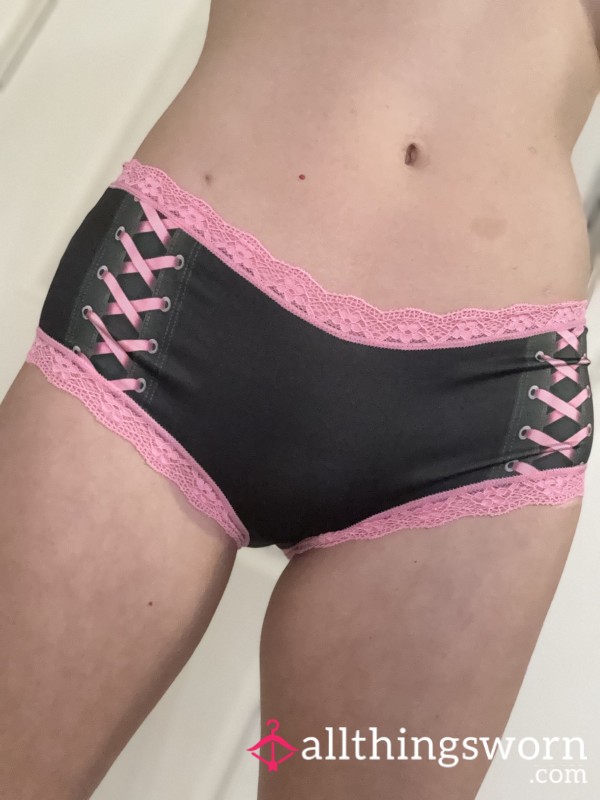 Black And Pink Lace Up Print Panties