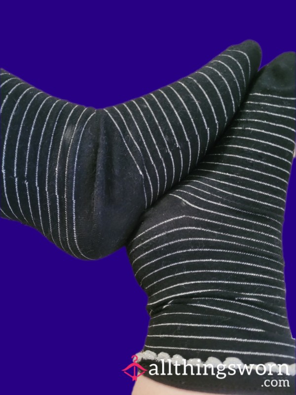 🖤 Black And Silver🩶 Cotton Socks🧦 Strong Scent 👣 Free Shipping!🩶🖤