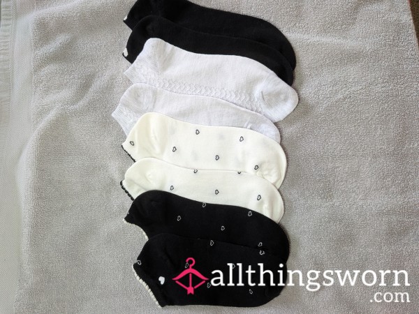 Black And White Ankle Socks