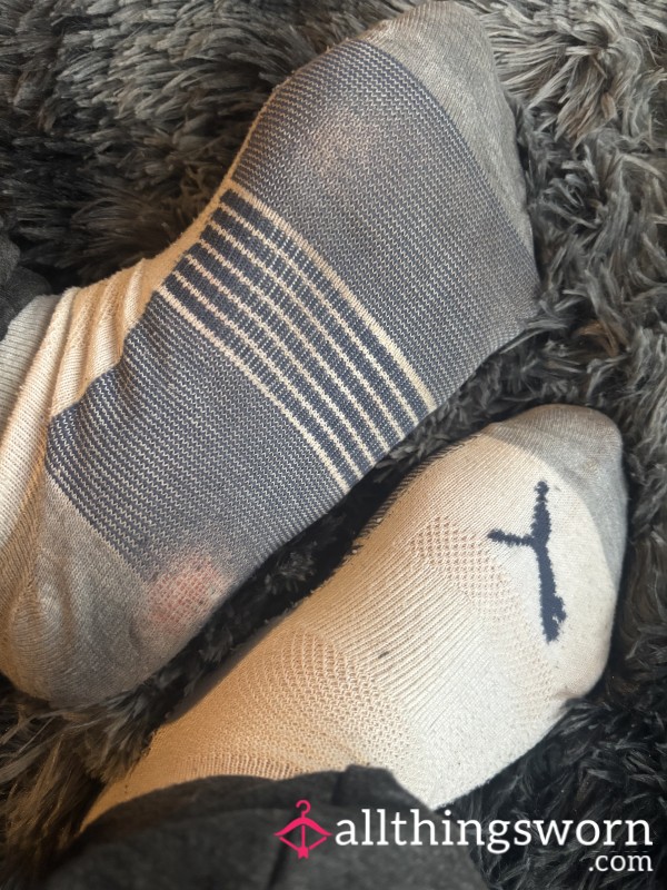 Black And White Puma Ankle Socks!