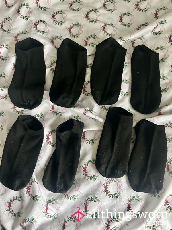 Black Ankle Socks 🧦