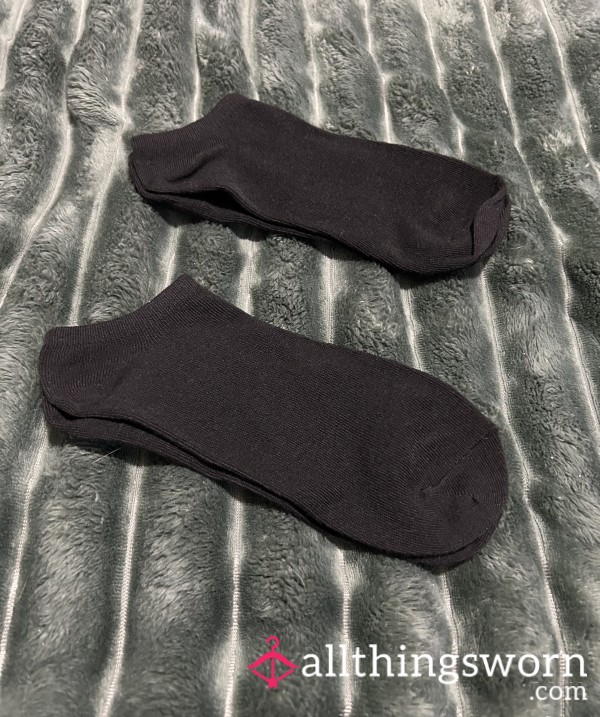 ~BLACK ANKLE SOCKS~