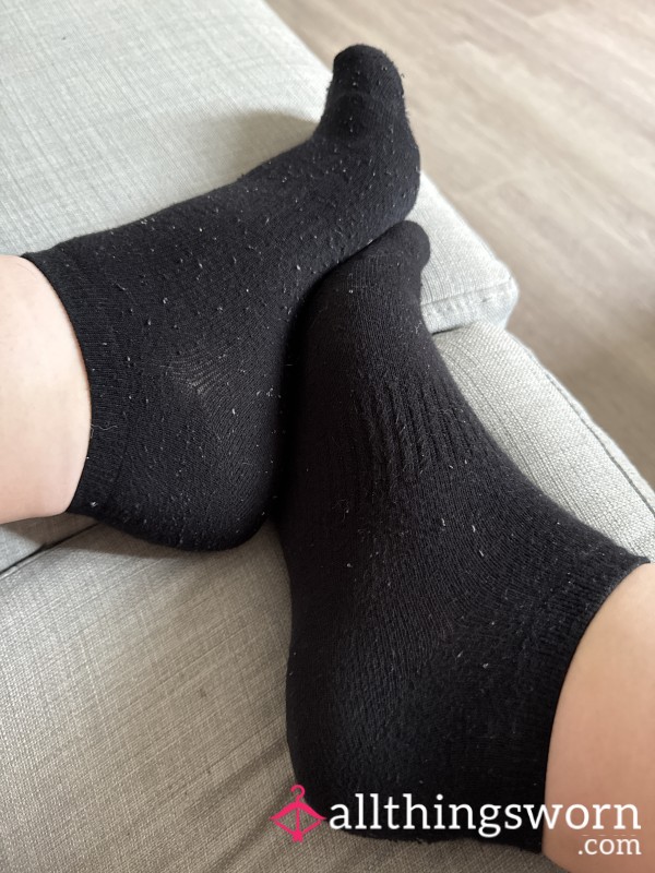 Black Ankle Socks 🧦