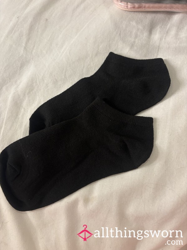 Black Ankle Socks Ready To Be Worn